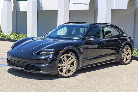2024 Porsche Taycan Cross Turismo 4S Wagon
