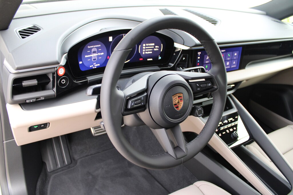 New 2025 Porsche Macan Electric 4S SUV