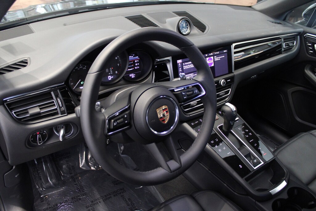 Certified 2025 Porsche Macan SUV