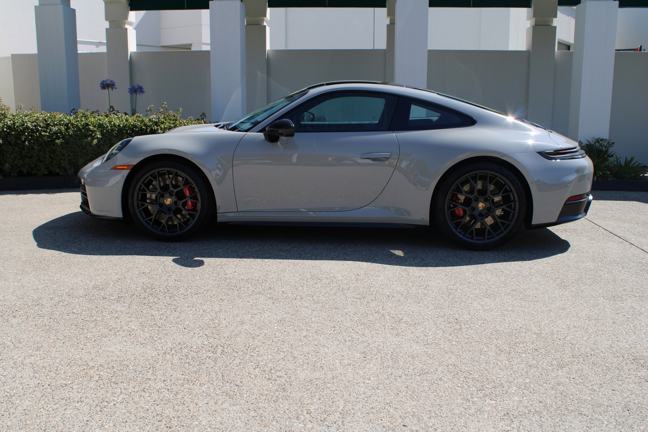 2025 Porsche 911 S photo 2