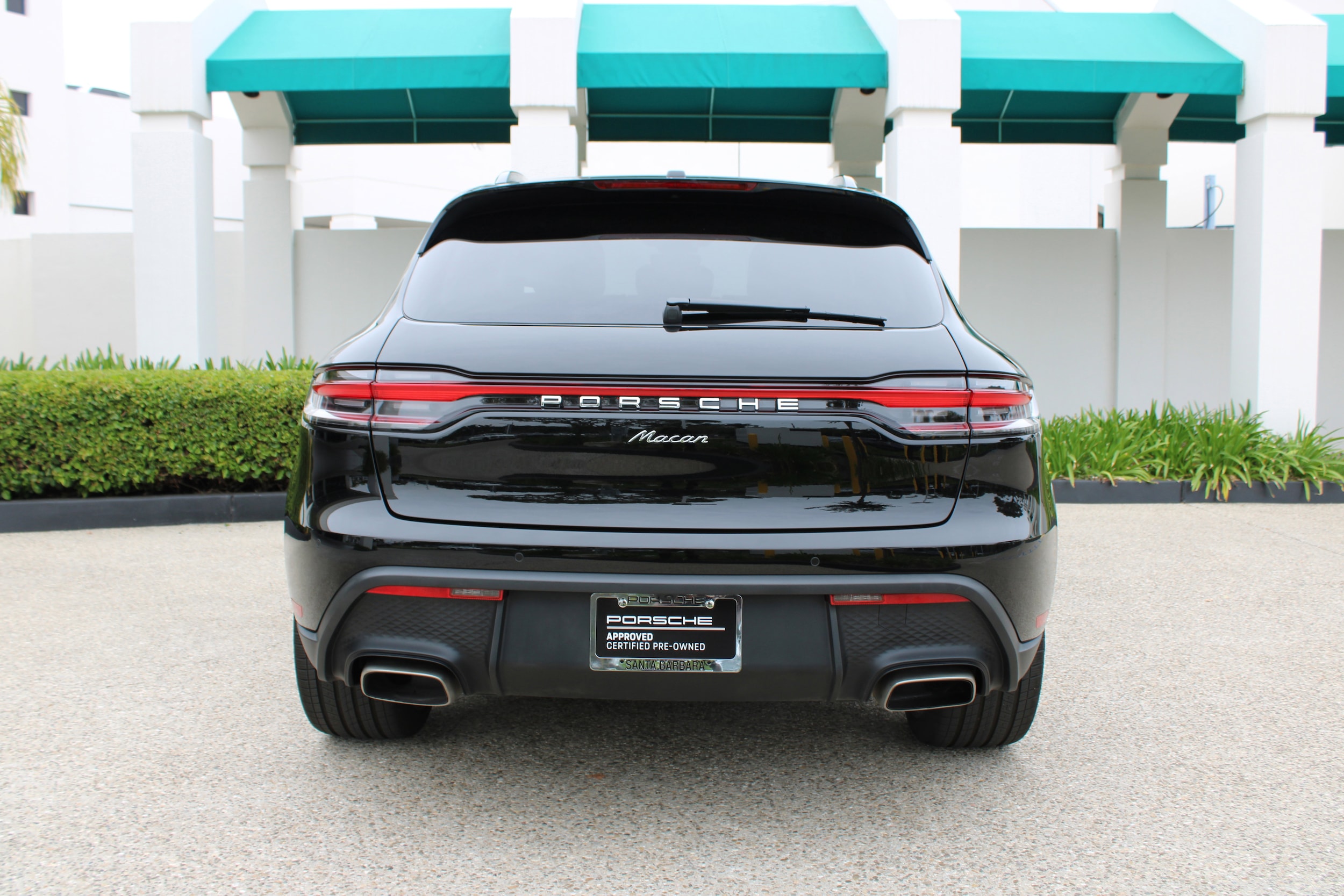 2026 Porsche Macan photo 5