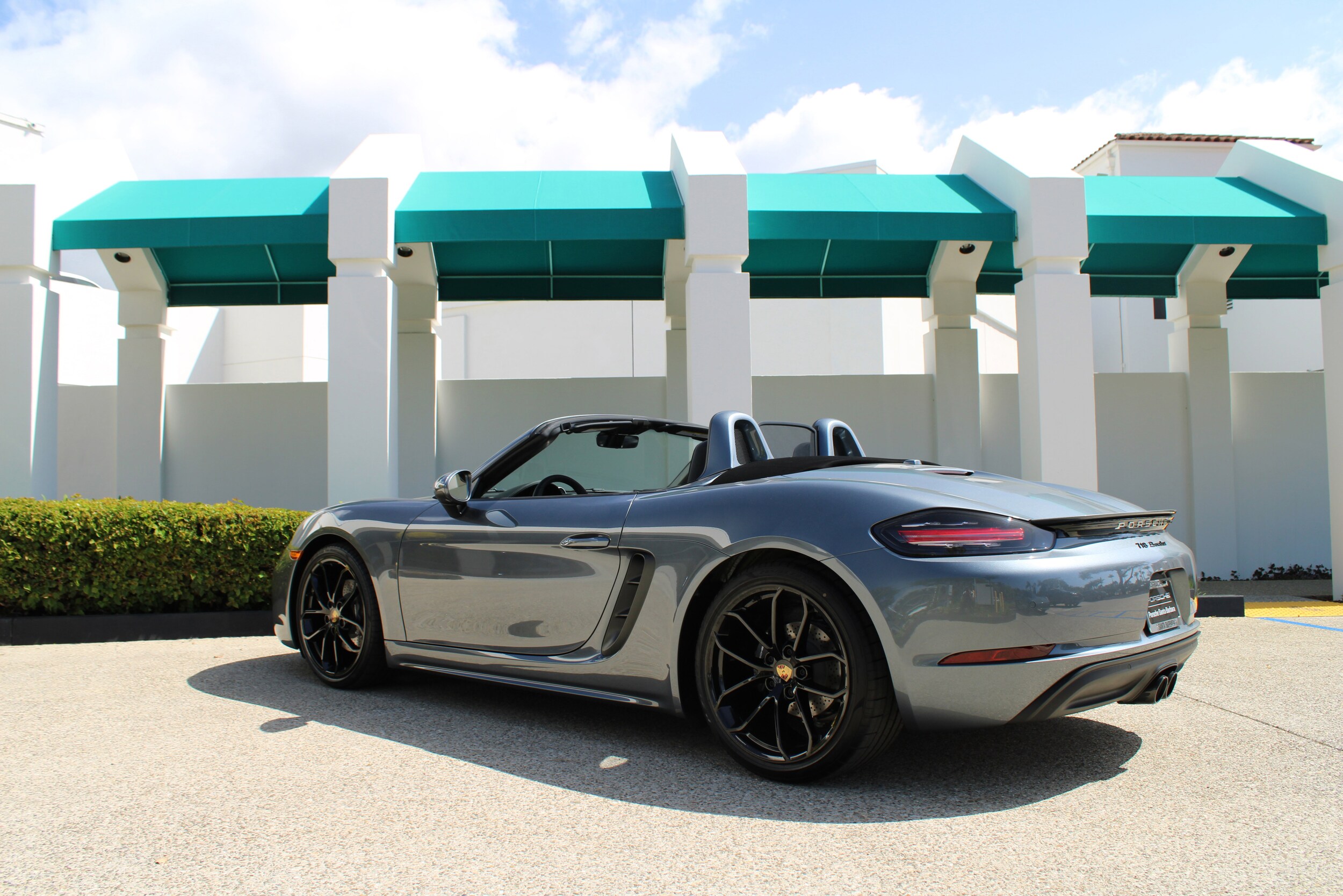 2025 Porsche Boxster photo 3