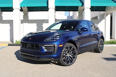 2026 Porsche Macan SUV