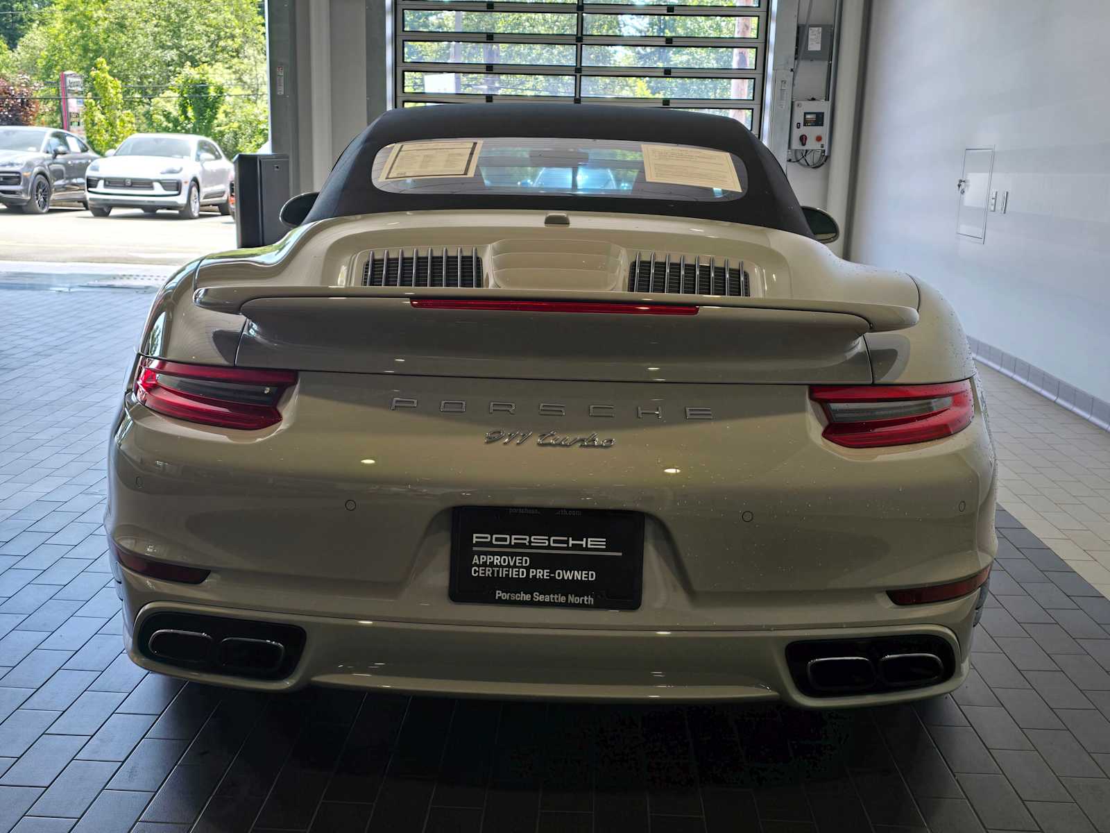 2019 Porsche 911 Turbo Cabriolet photo 4