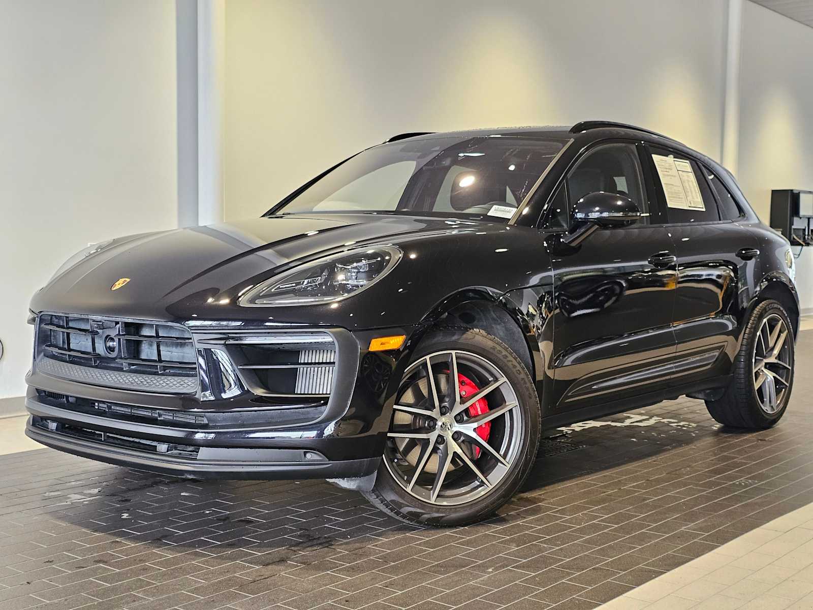 2024 Porsche Macan S