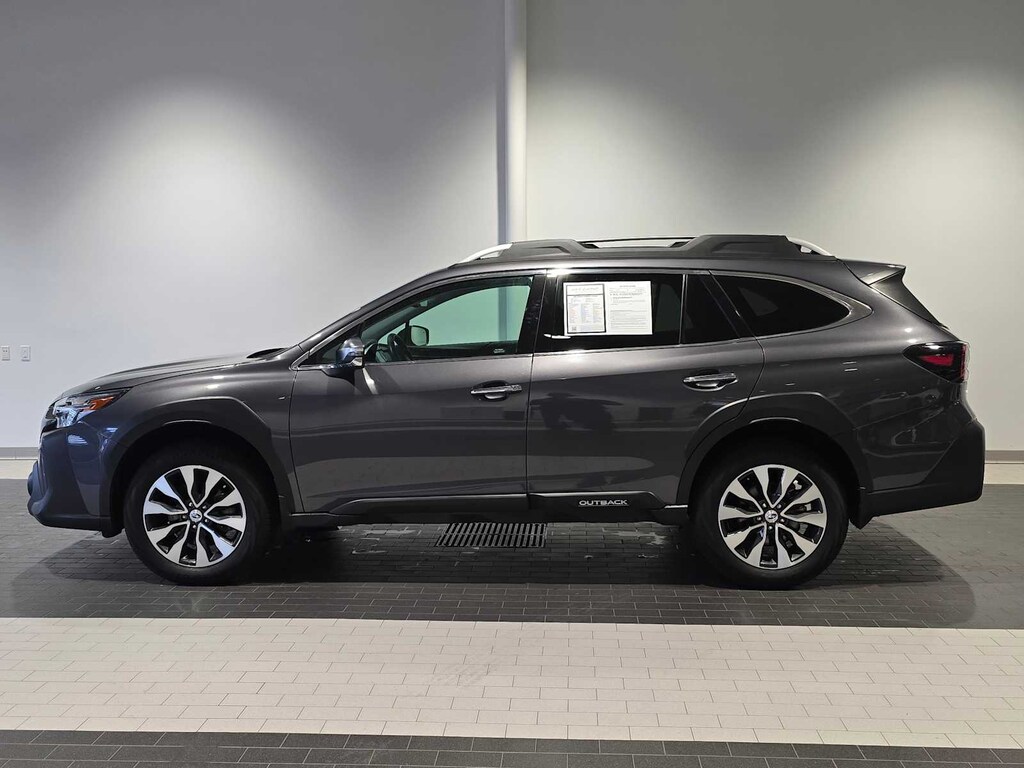 Used 2024 Subaru Outback Touring SUV