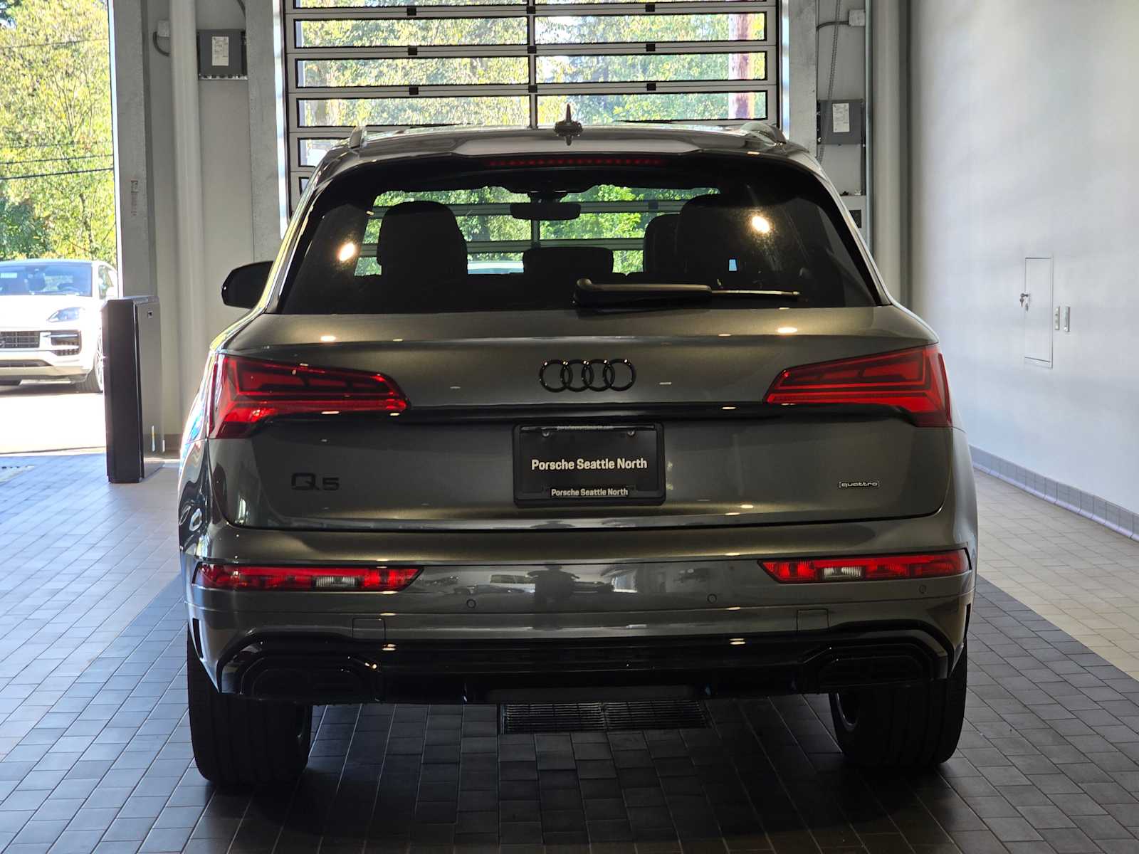 2024 Audi Q5 S line Premium Plus 45 TFSI photo 4
