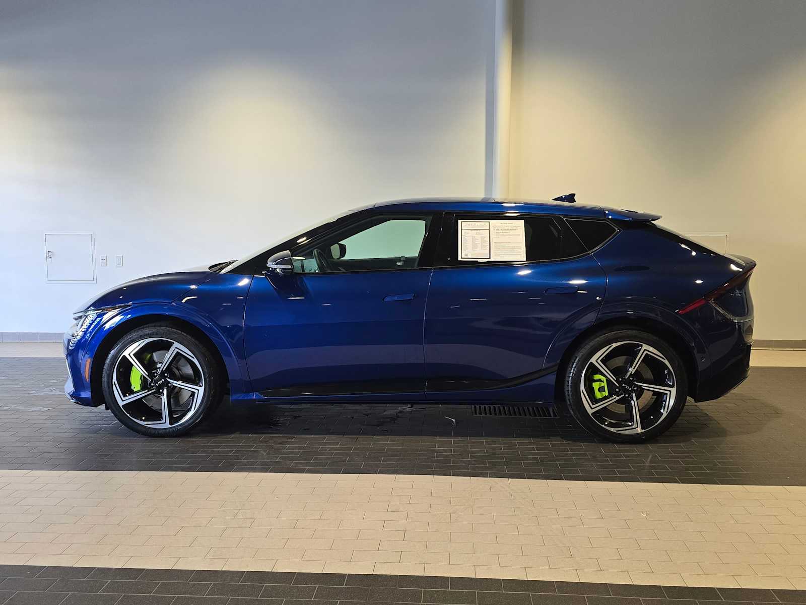 2023 Kia EV6 GT photo 2