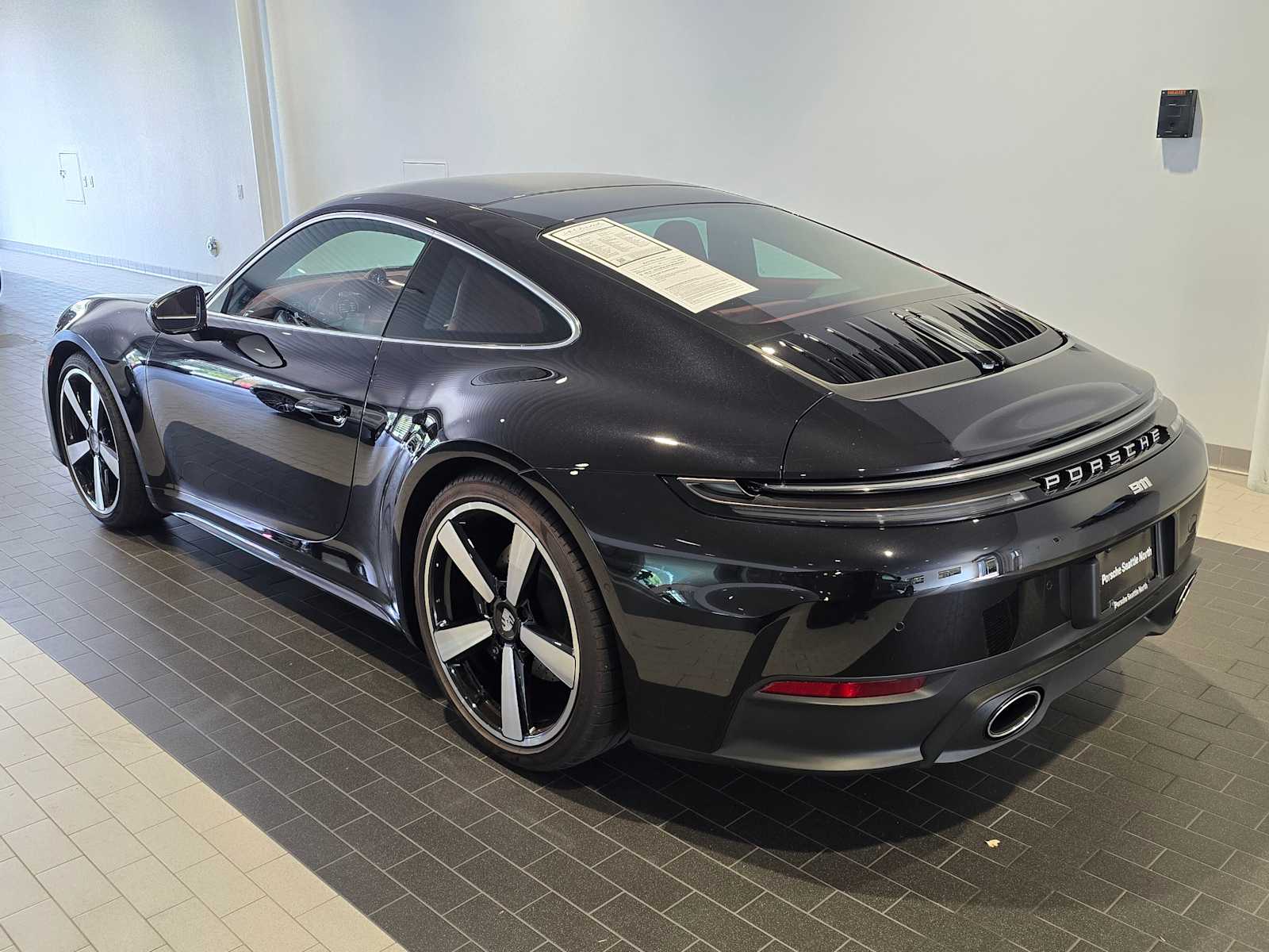 2025 Porsche 911 Coupe photo 3