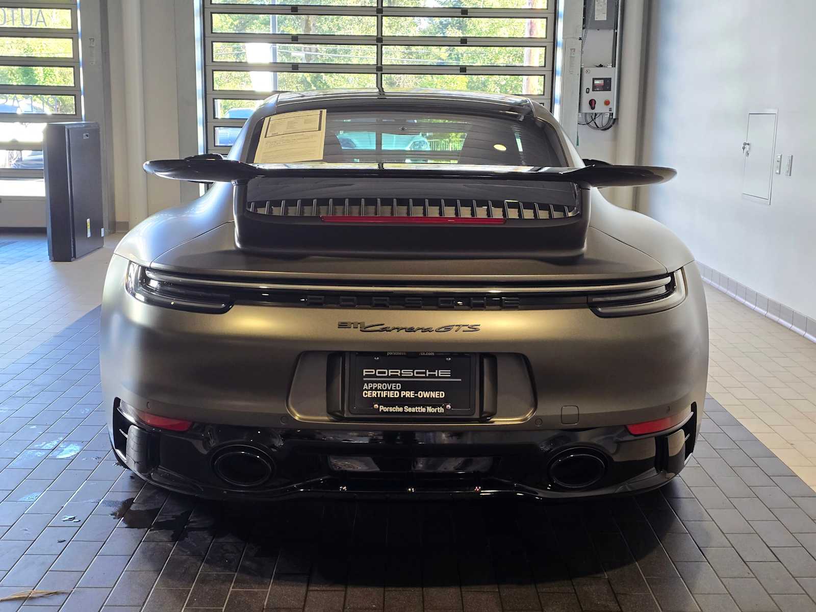 2024 Porsche 911 GTS photo 4