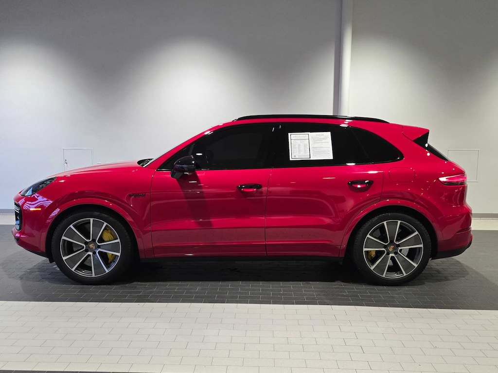 Certified 2023 Porsche Cayenne E-Hybrid Turbo S SUV