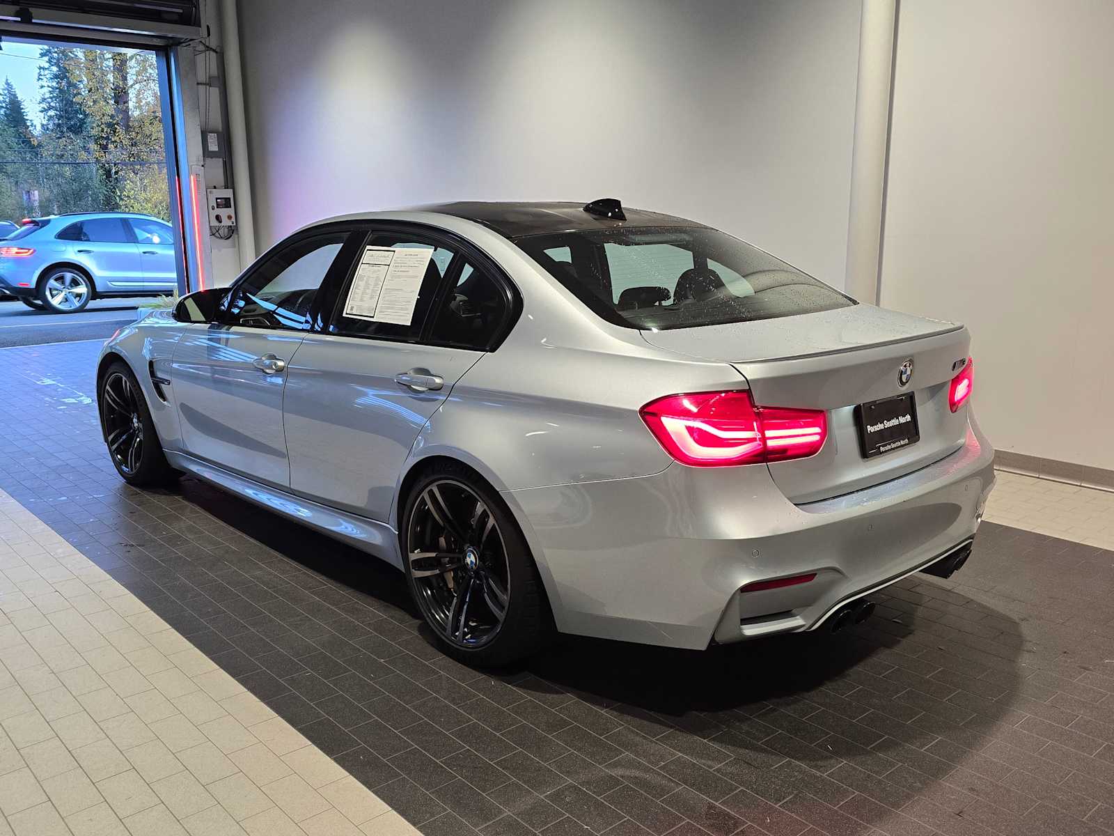 2017 Bmw M3 3 Sedan photo 3