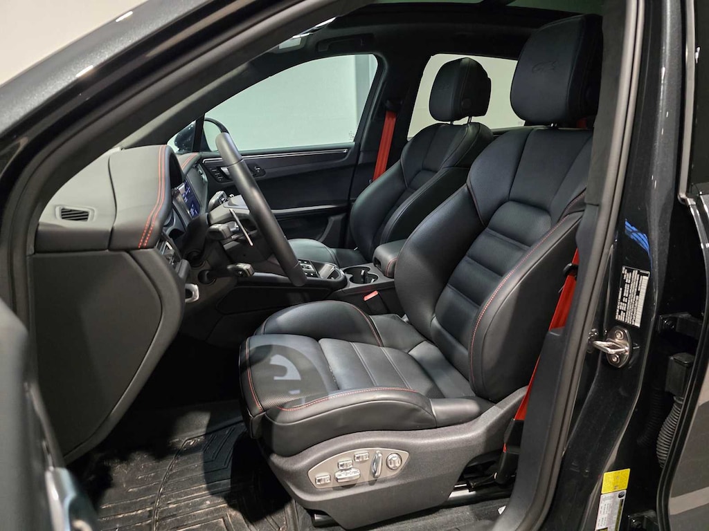 Certified 2026 Porsche Macan GTS SUV