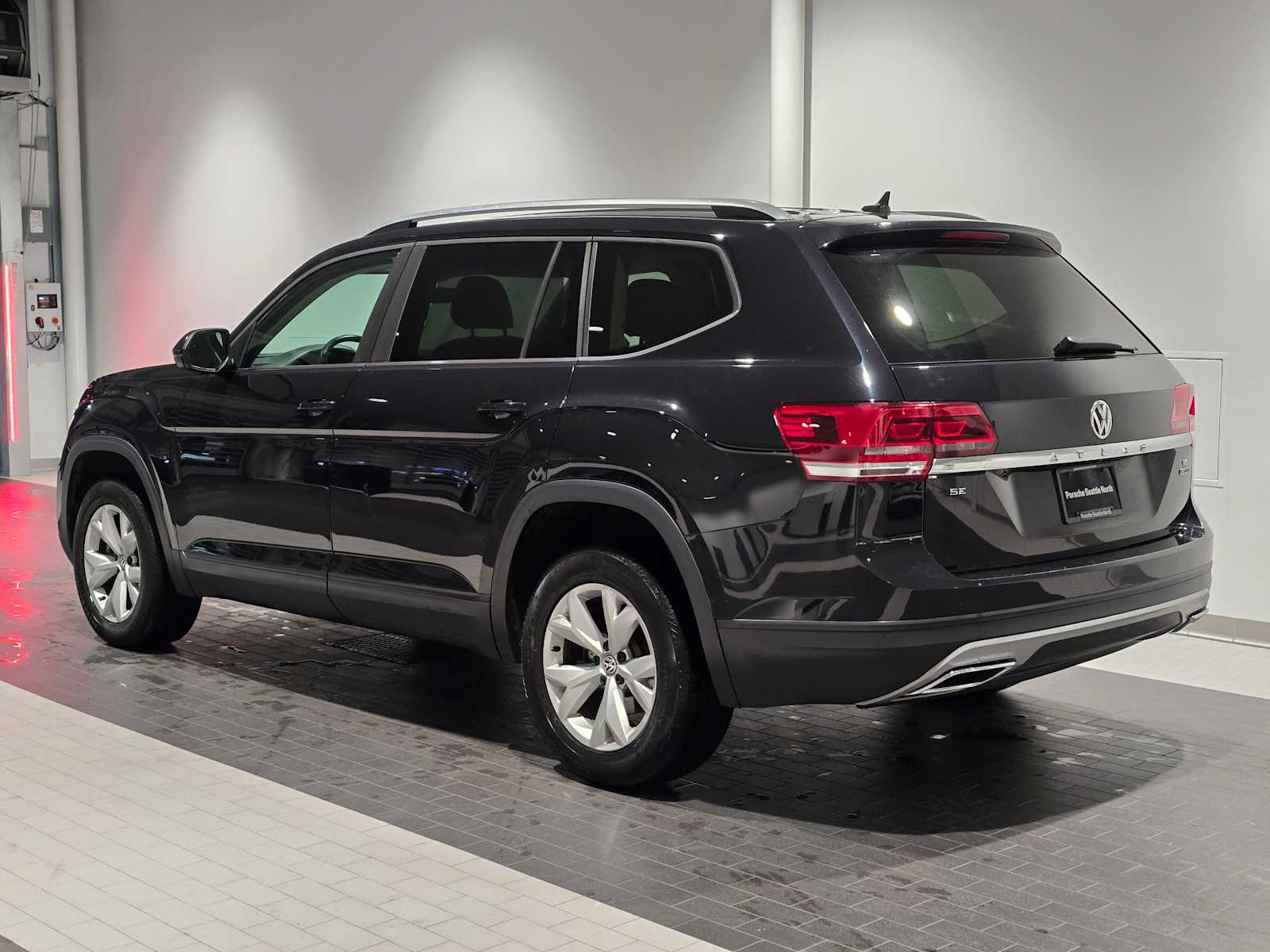 2018 Volkswagen Atlas V6 SE Technology photo 3