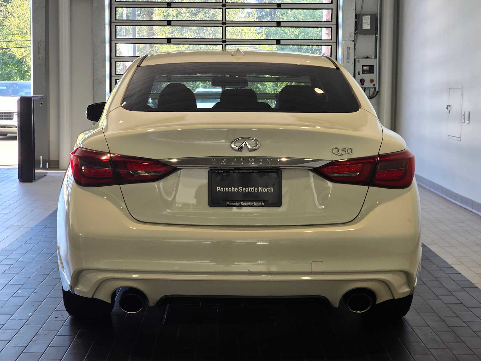 2018 Infiniti Q50 3.0t LUXE photo 4