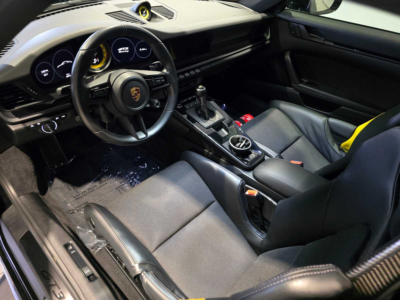 2022 Porsche 911 GT3 Touring photo 4