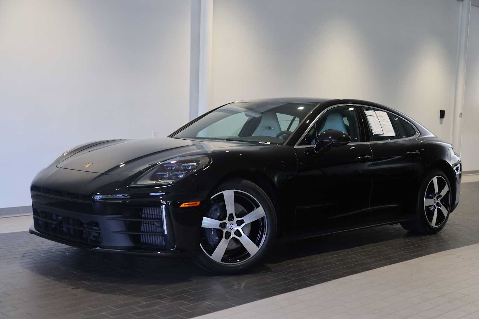 2025 Porsche Panamera