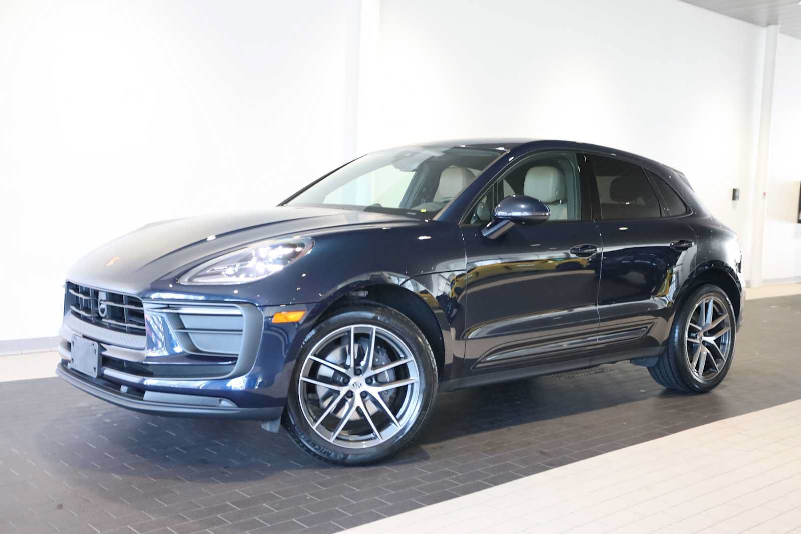 2023 Porsche Macan