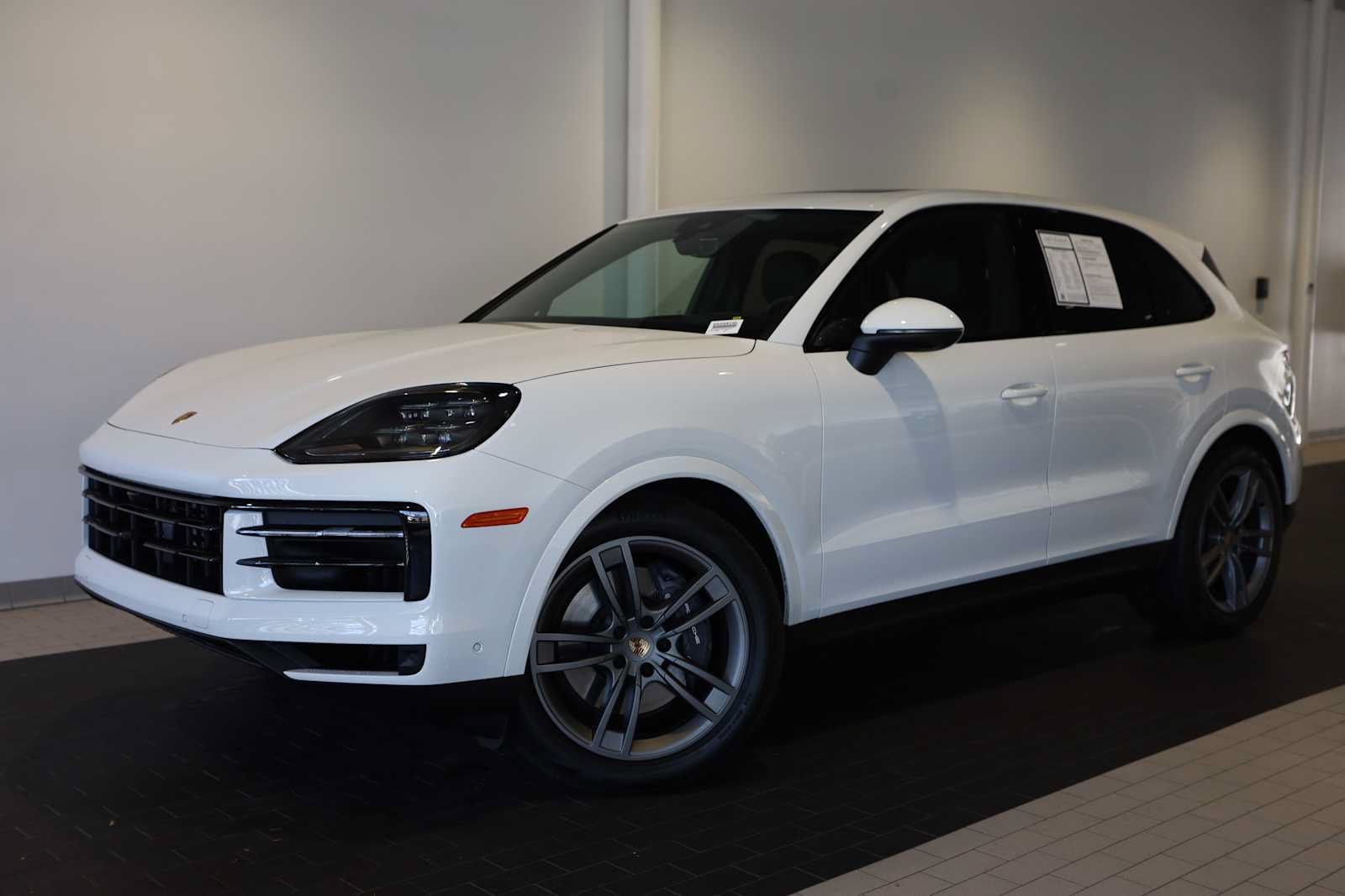2025 Porsche Cayenne Base