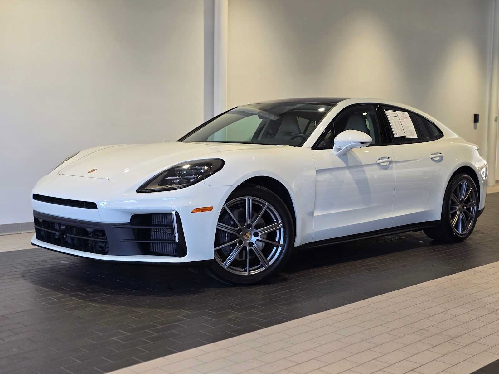 2025 Porsche Panamera