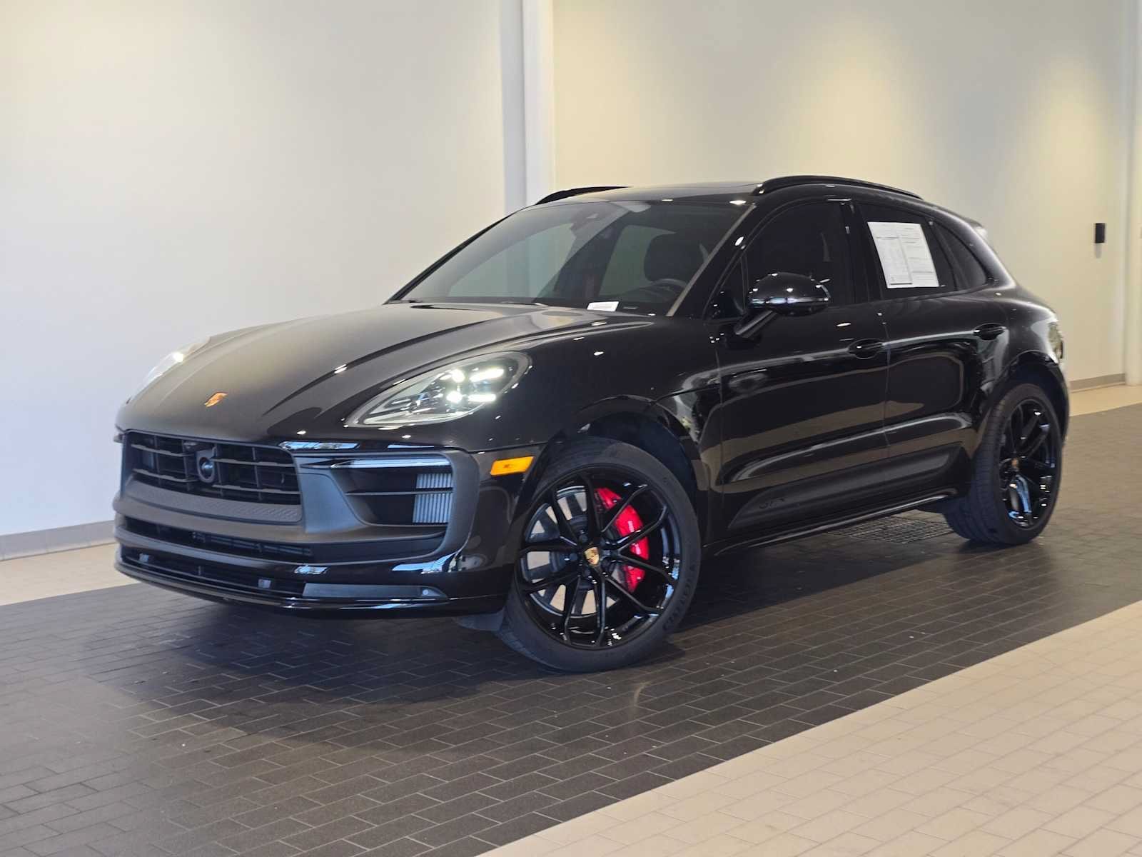 2025 Porsche Macan GTS