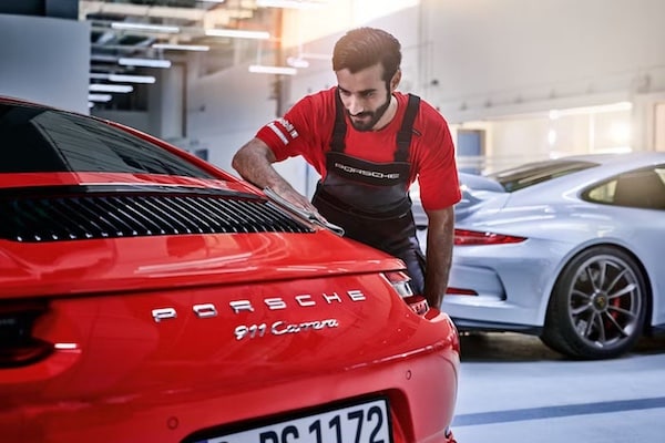 Porsche Genuine Parts