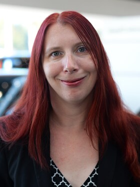 Staff member Dorothy Heath from ID_5841f9