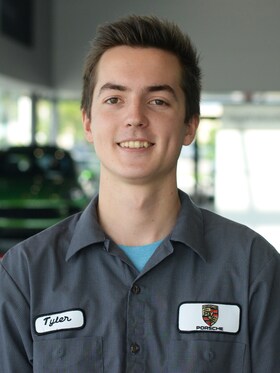 Staff member Tyler from ID_59aa06