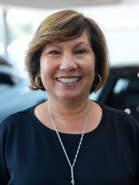 Staff member Danette Plater from ID_5841f9