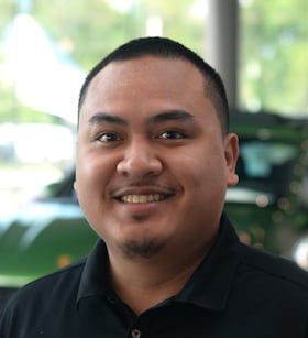 Staff member Brandon Sa from ID_e631c5