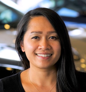 Staff member Marguerite Sokhom from ID_5841f9