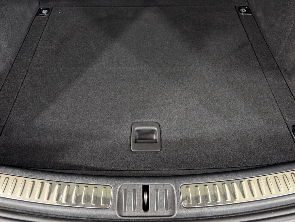 2025 Porsche Macan T - Photo 22