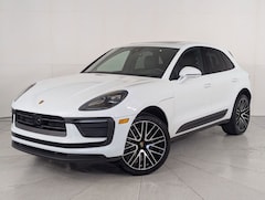 2026 Porsche Macan SUV