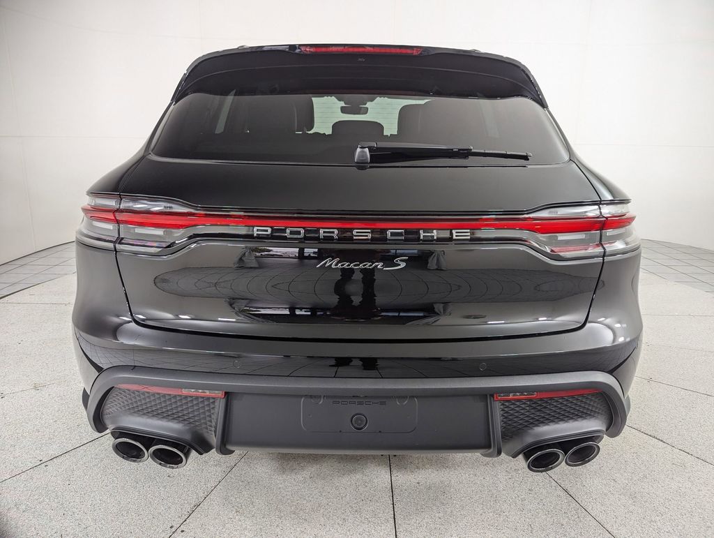 2026 Porsche Macan S - Photo 10