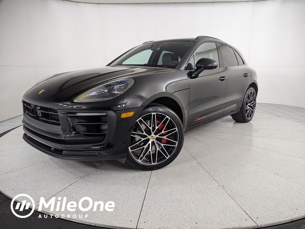 2026 Porsche Macan