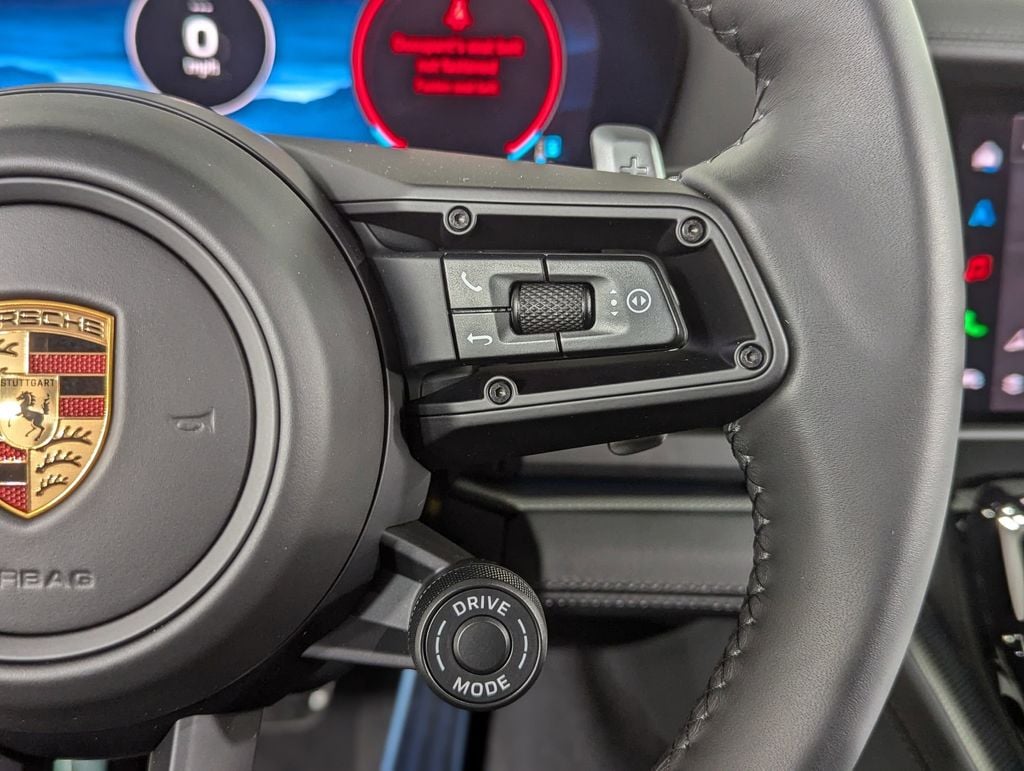 2026 Porsche Panamera 4 E-Hybrid - Photo 21
