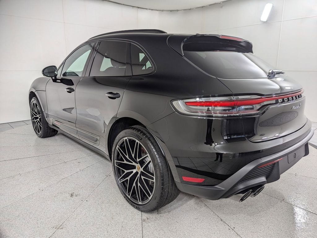 2026 Porsche Macan S - Photo 3