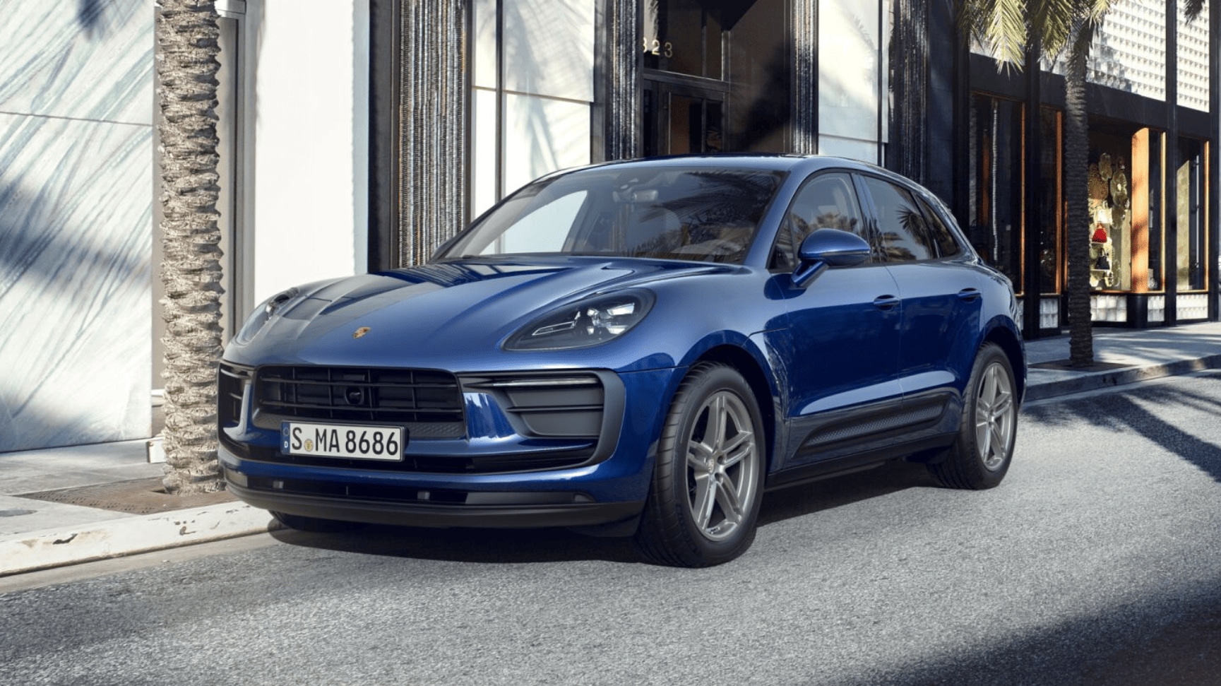 2024_Porsche_Macan_blue_exterior.PNG