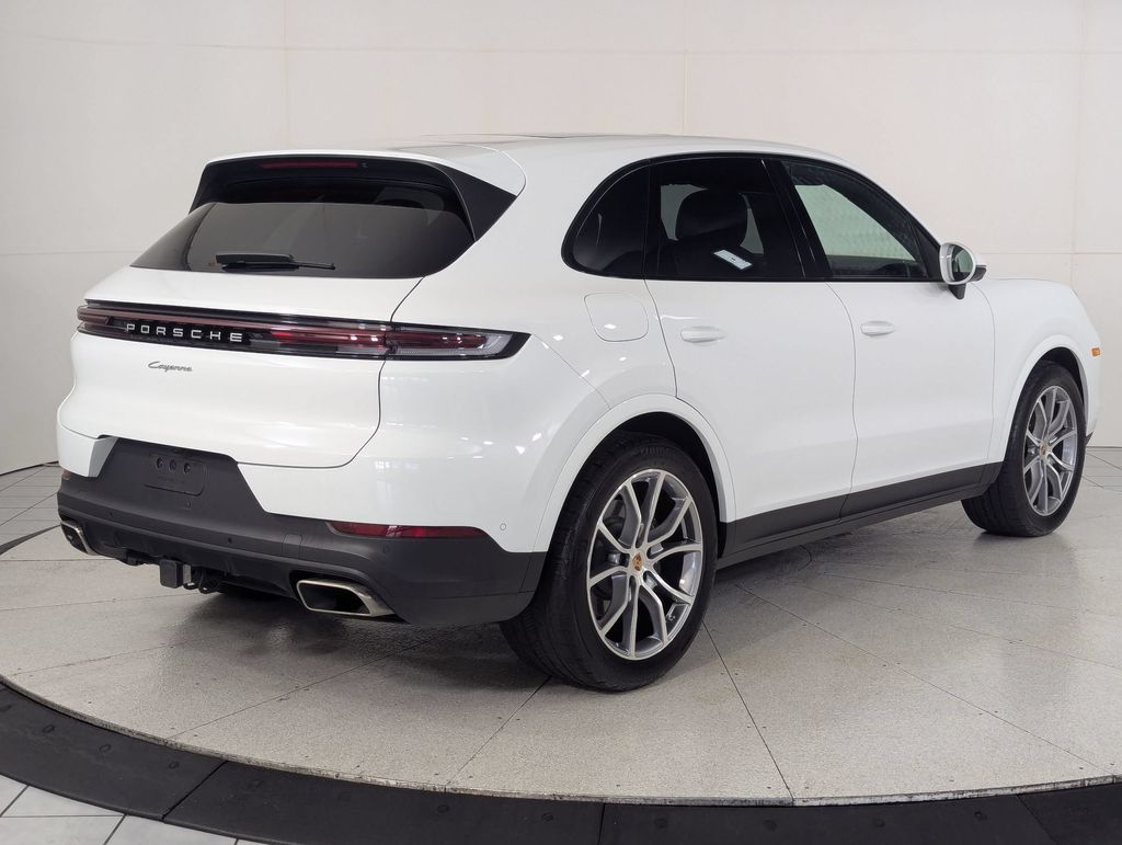 2025 Porsche Cayenne Base - Photo 9