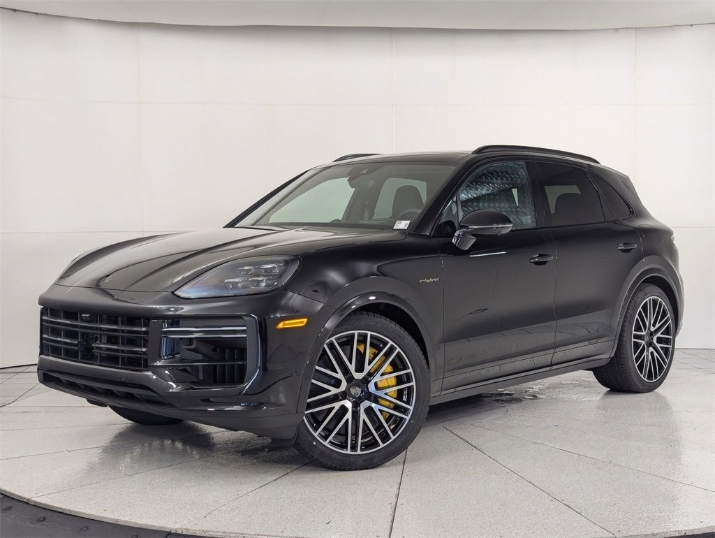 Certified 2025 Porsche Cayenne E-Hybrid Turbo SUV