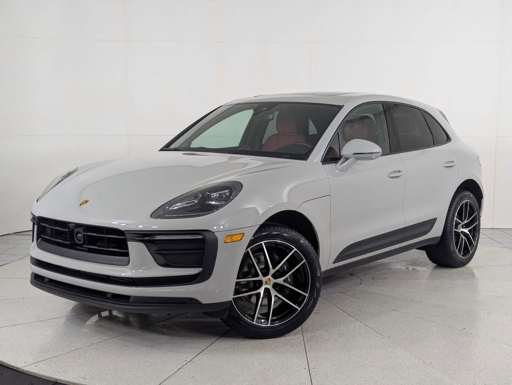 2026 Porsche Macan