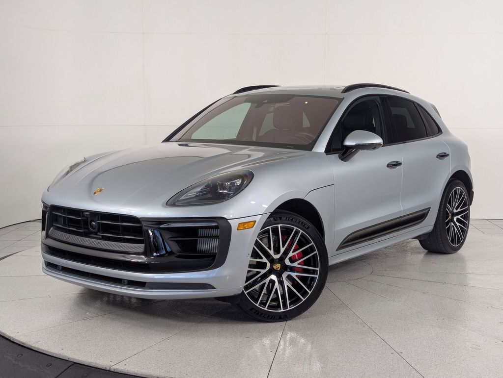 2024 Porsche Macan GTS