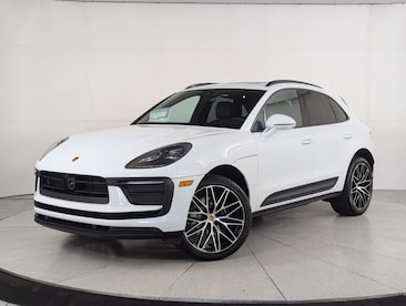 2026 Porsche Macan SUV