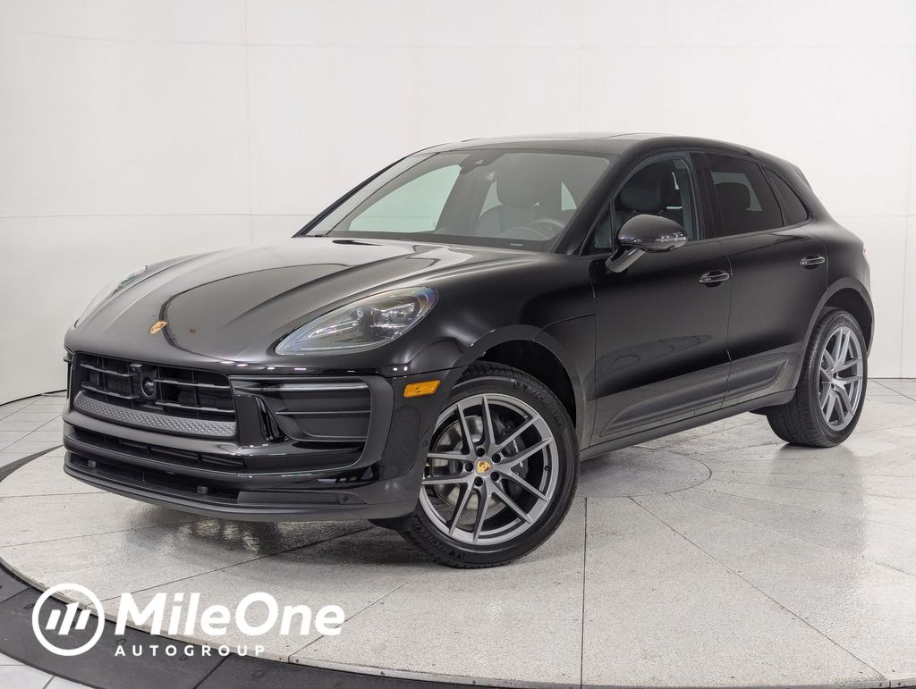 2026 Porsche Macan