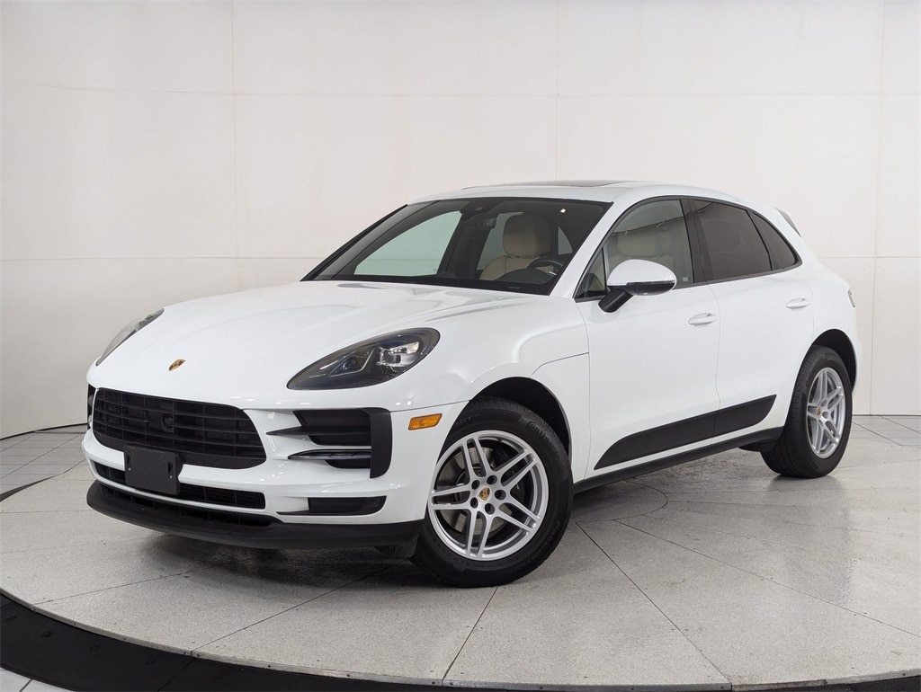 2019 Porsche Macan Base's photo