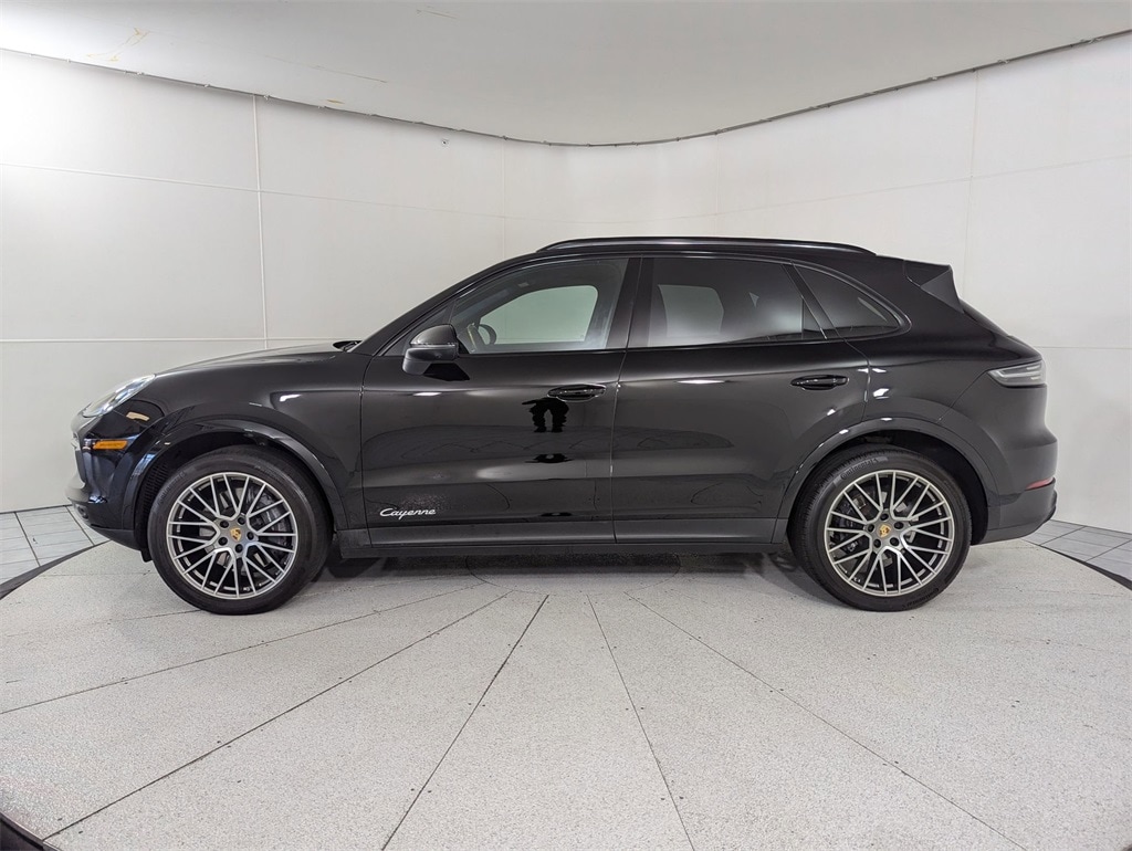 Used 2022 Porsche Cayenne Platinum Edition SUV