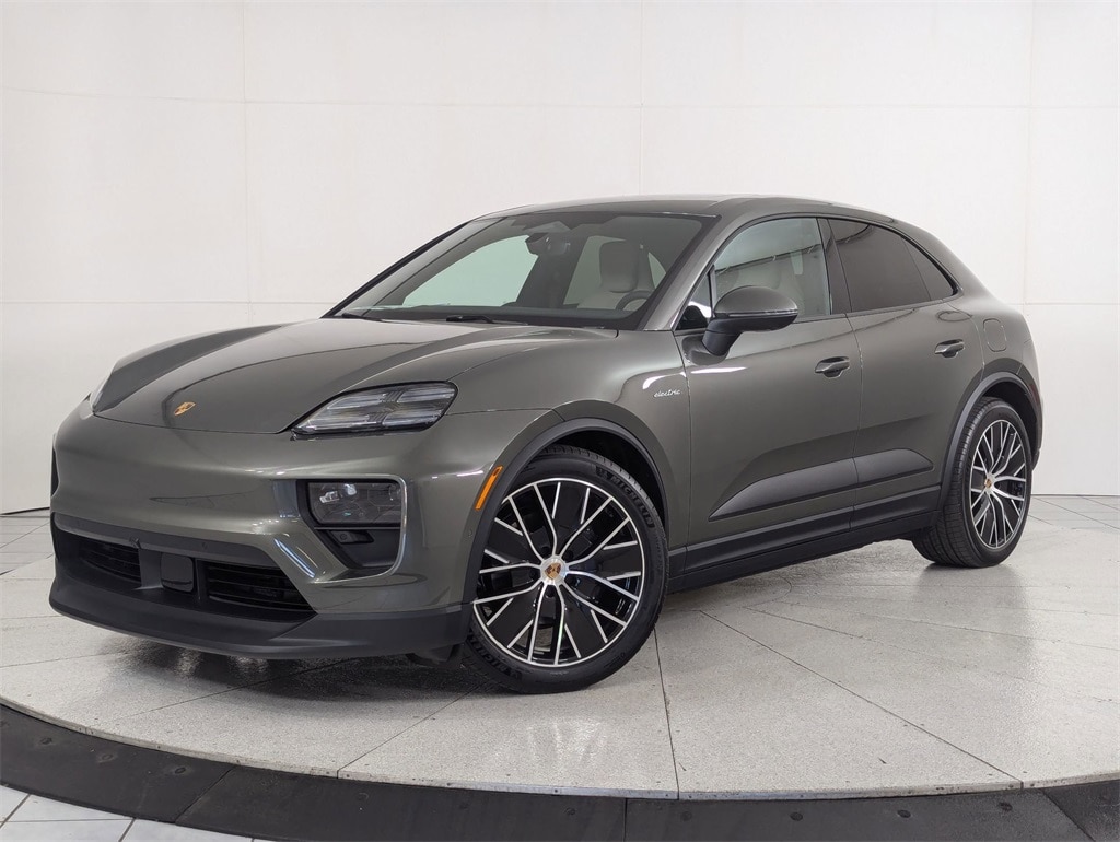 New 2025 Porsche Macan Electric 4 SUV