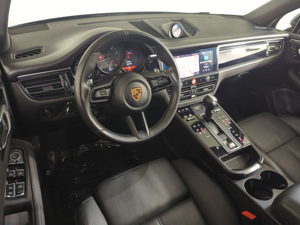 Certified 2023 Porsche Macan SUV