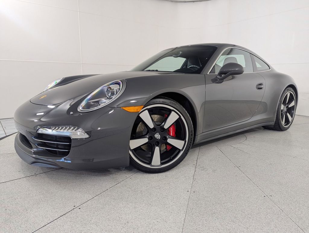 2014 Porsche 911 50th Anniversary Edition's photo