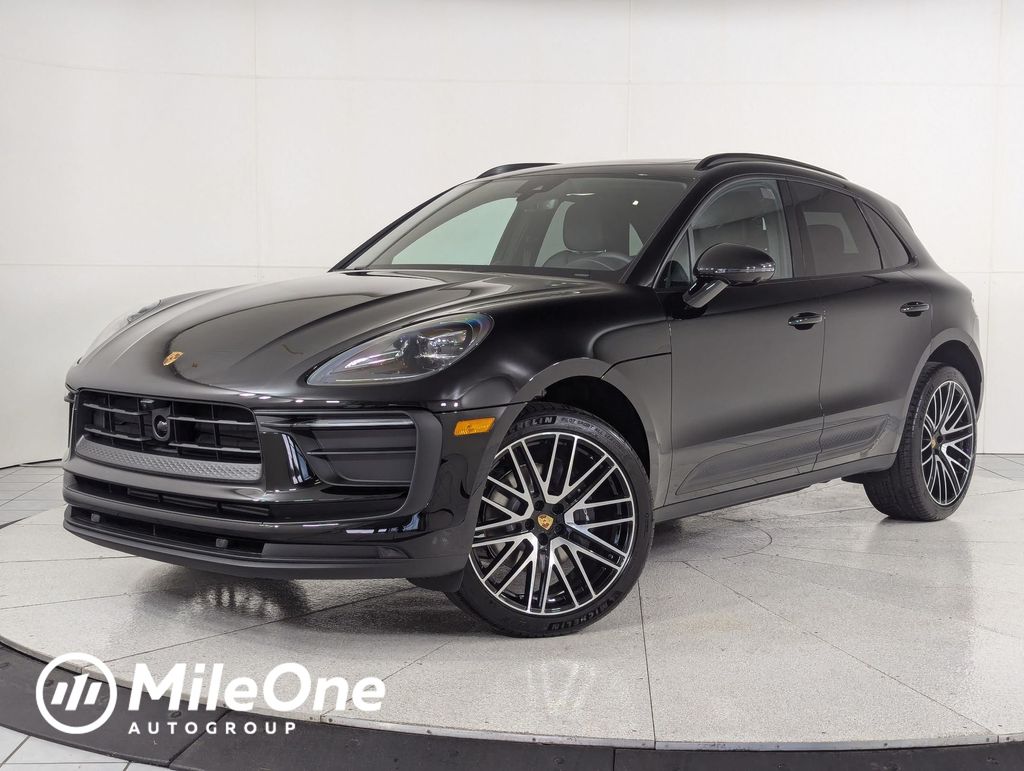2026 Porsche Macan